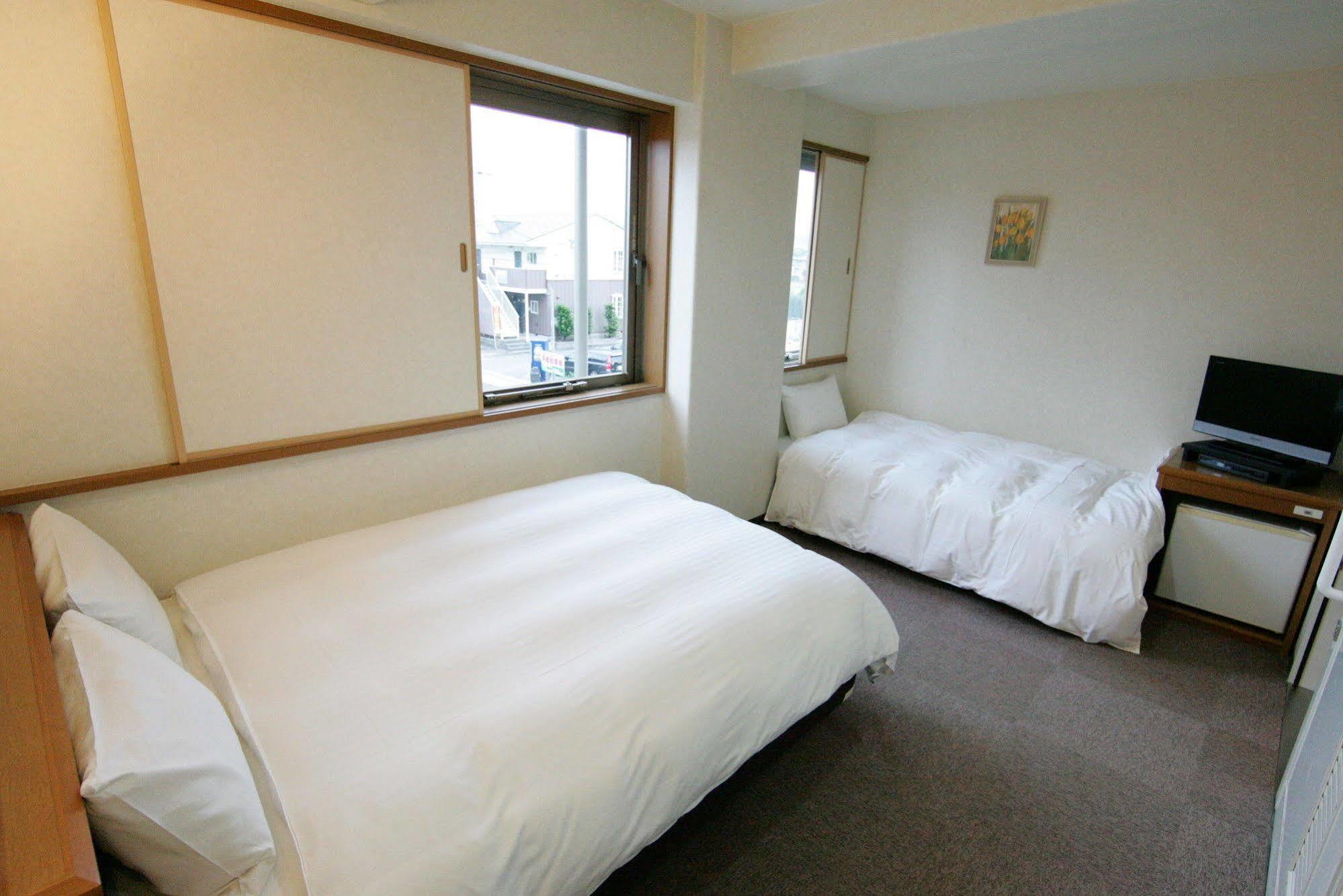 Green Rich Hotel Aso Kumamoto Airport Exterior foto